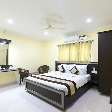 Saibala Transit Hotel Chennai Ngoại thất bức ảnh