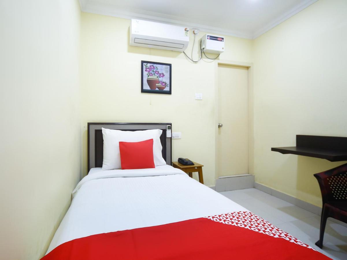 Saibala Transit Hotel Chennai Ngoại thất bức ảnh
