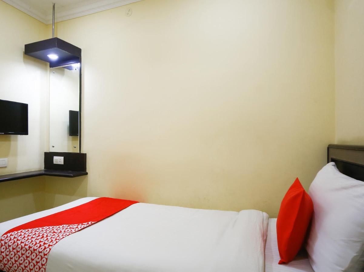 Saibala Transit Hotel Chennai Ngoại thất bức ảnh