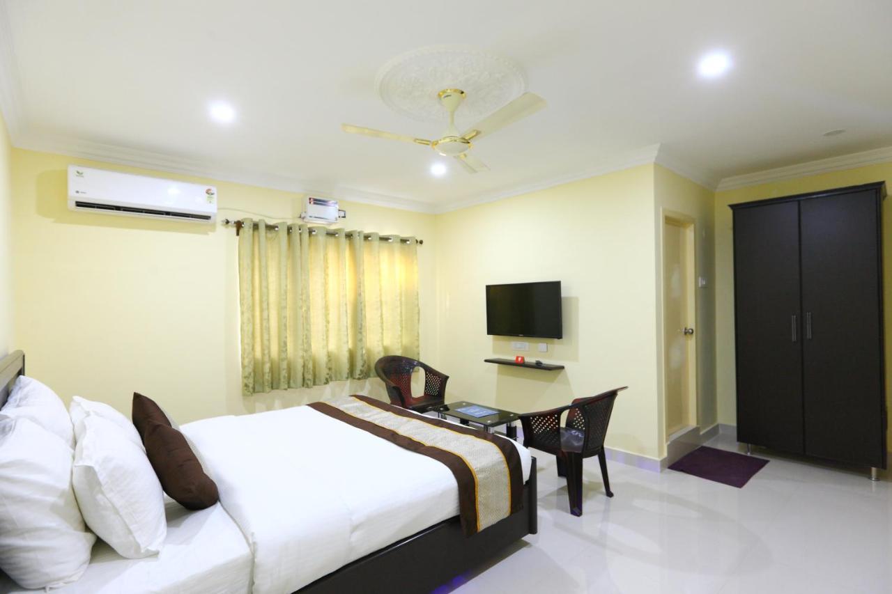 Saibala Transit Hotel Chennai Ngoại thất bức ảnh